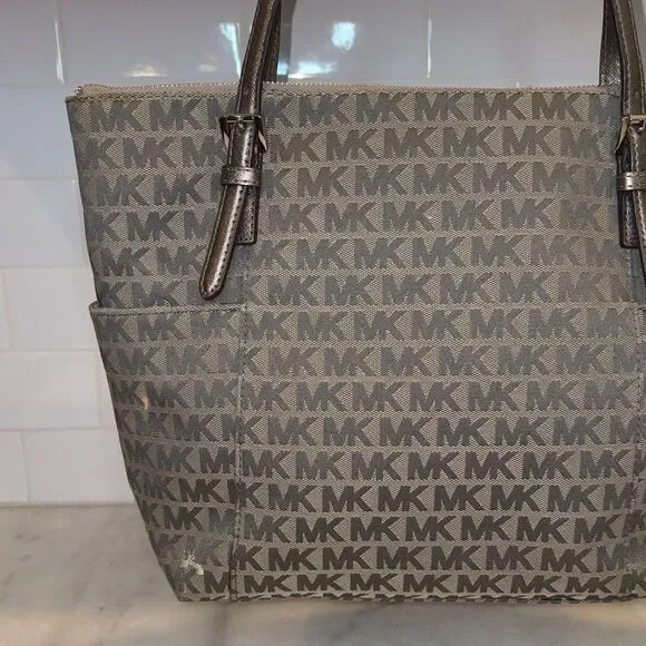 Michael Kors Bag Purse Handbag Pocketbook Charlotte Signature Jet Set Tote Bag